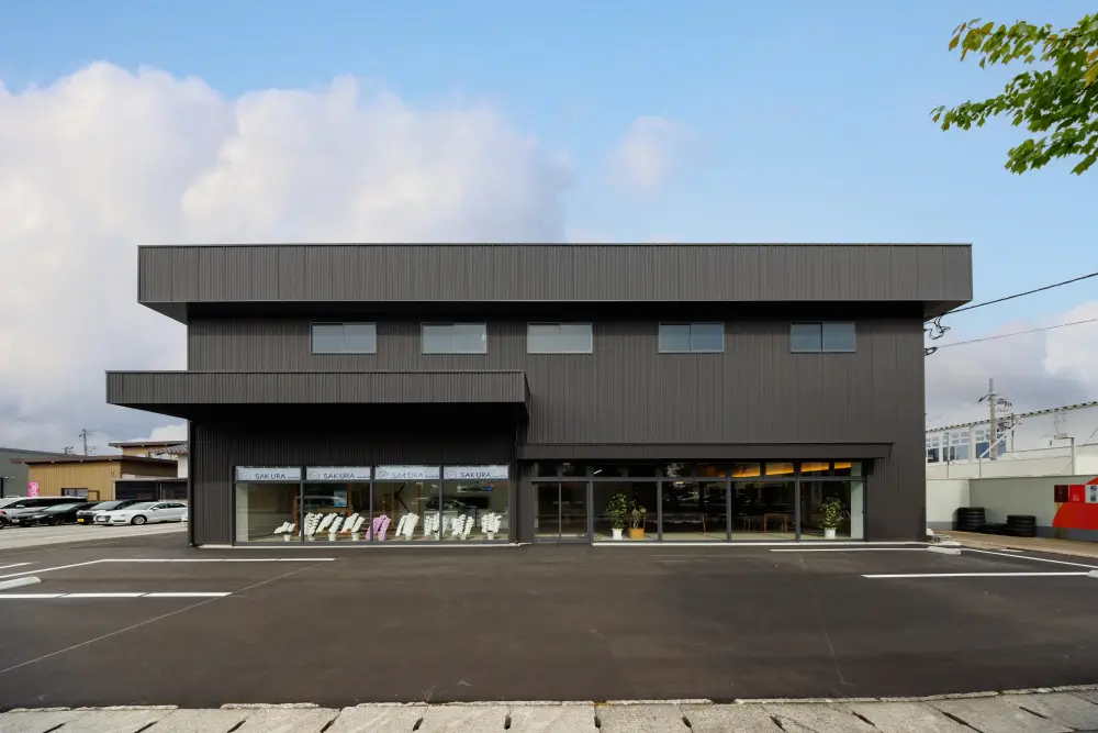株式会社さくら 富山店
