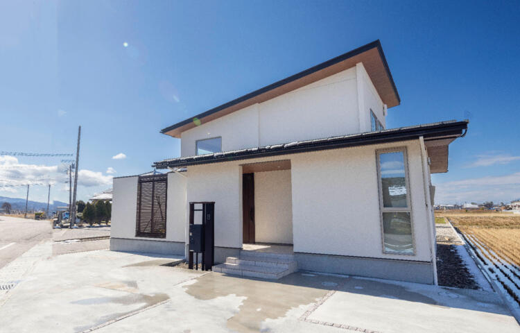 羽咋市石野町モデルハウス