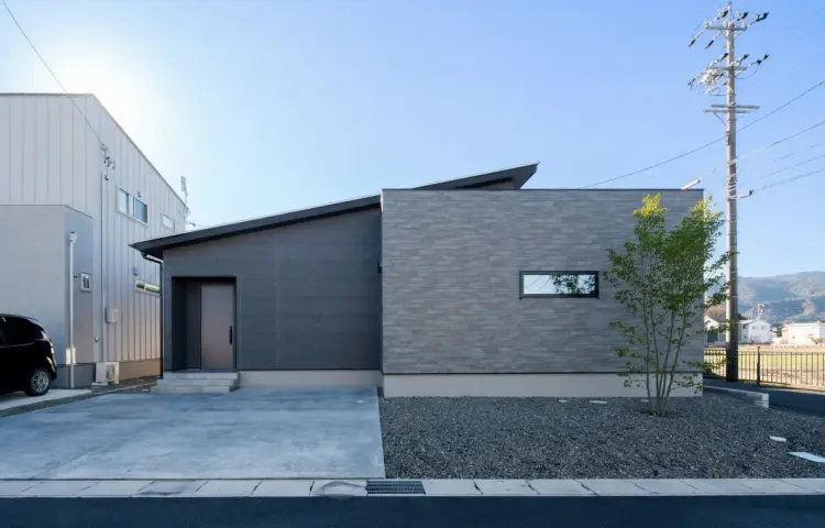 海津市海津町　新築分譲住宅