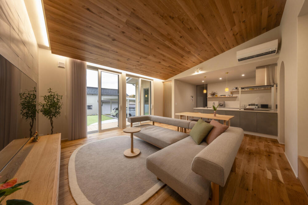 美しさと暮らしやすさが調和する平屋