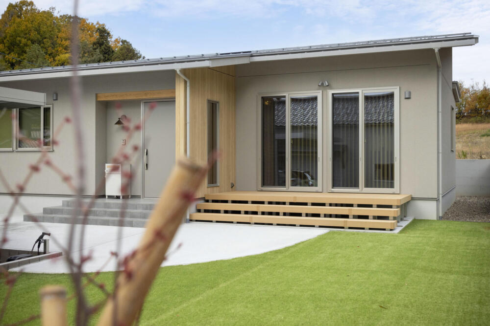 美しさと暮らしやすさが調和する平屋